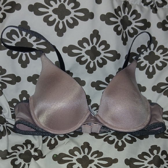 Victoria's Secret Other - Victoeias Secret